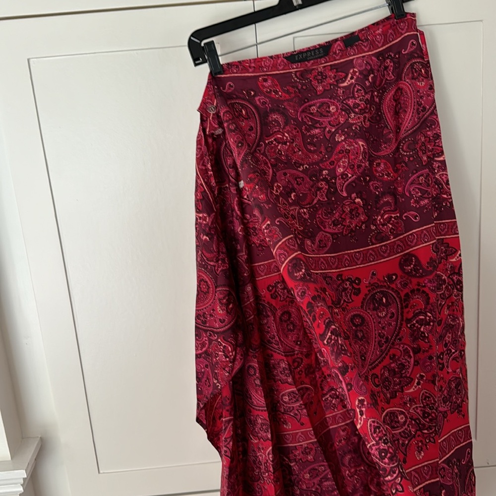 EXPRESS 100% Silk Wrap Around Maxi Skirt - Size 11/12 - Picture 8 of 16